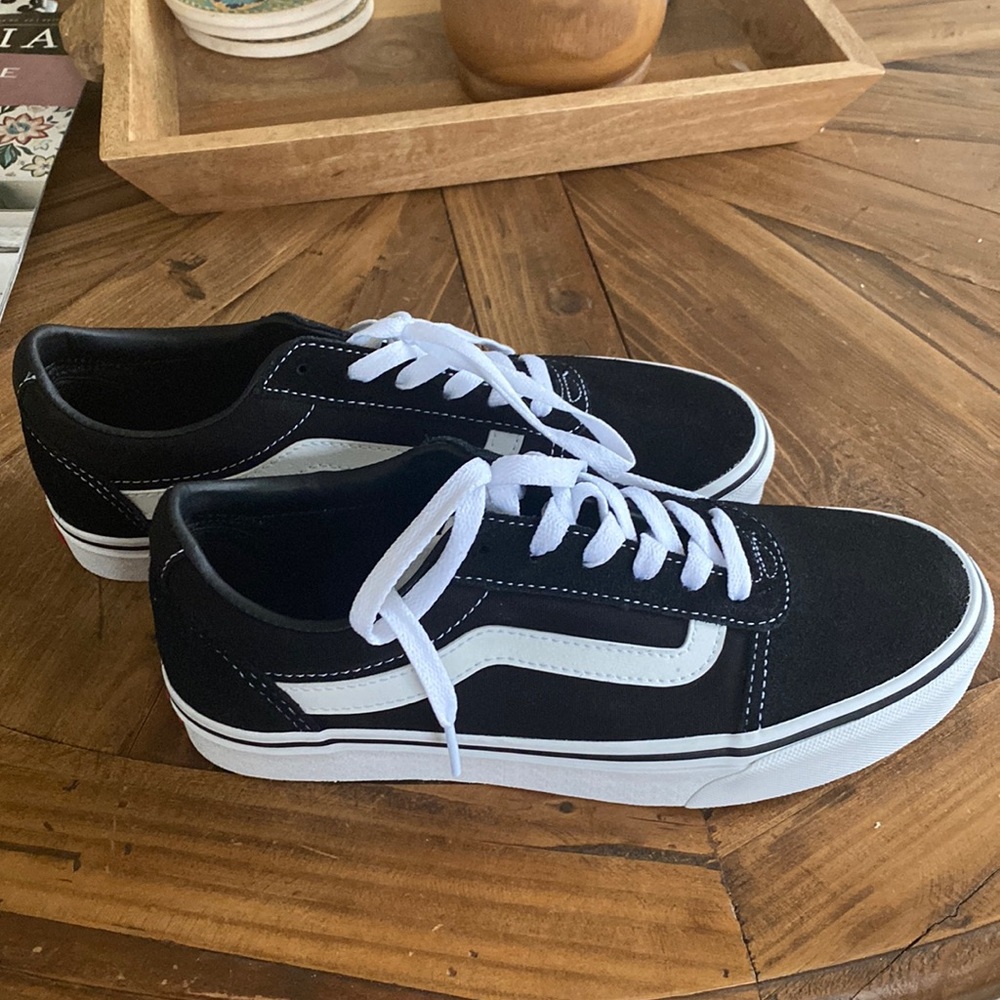 Womens black Vans